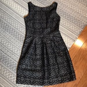 Banana Republic Black and Gold Shimmer Dress Sz 0